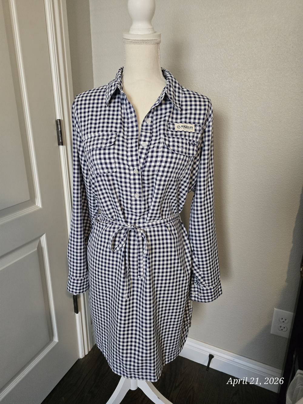 Magellan Outdoors Navy and White Gingham Performance Shirt Dress